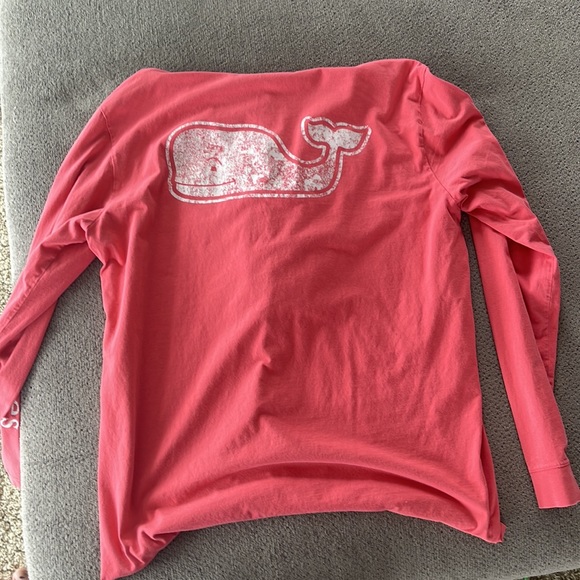 Pink vineyard vines hoodie - Picture 2 of 2